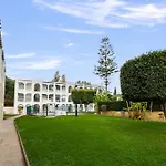 La casita del jardín